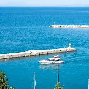 Appartement Faro Del Porto 