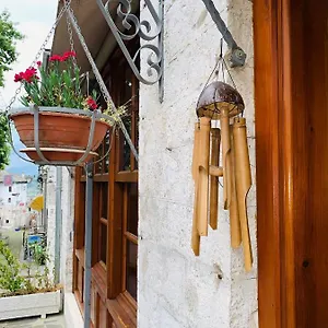 Hostal And Val-mar 